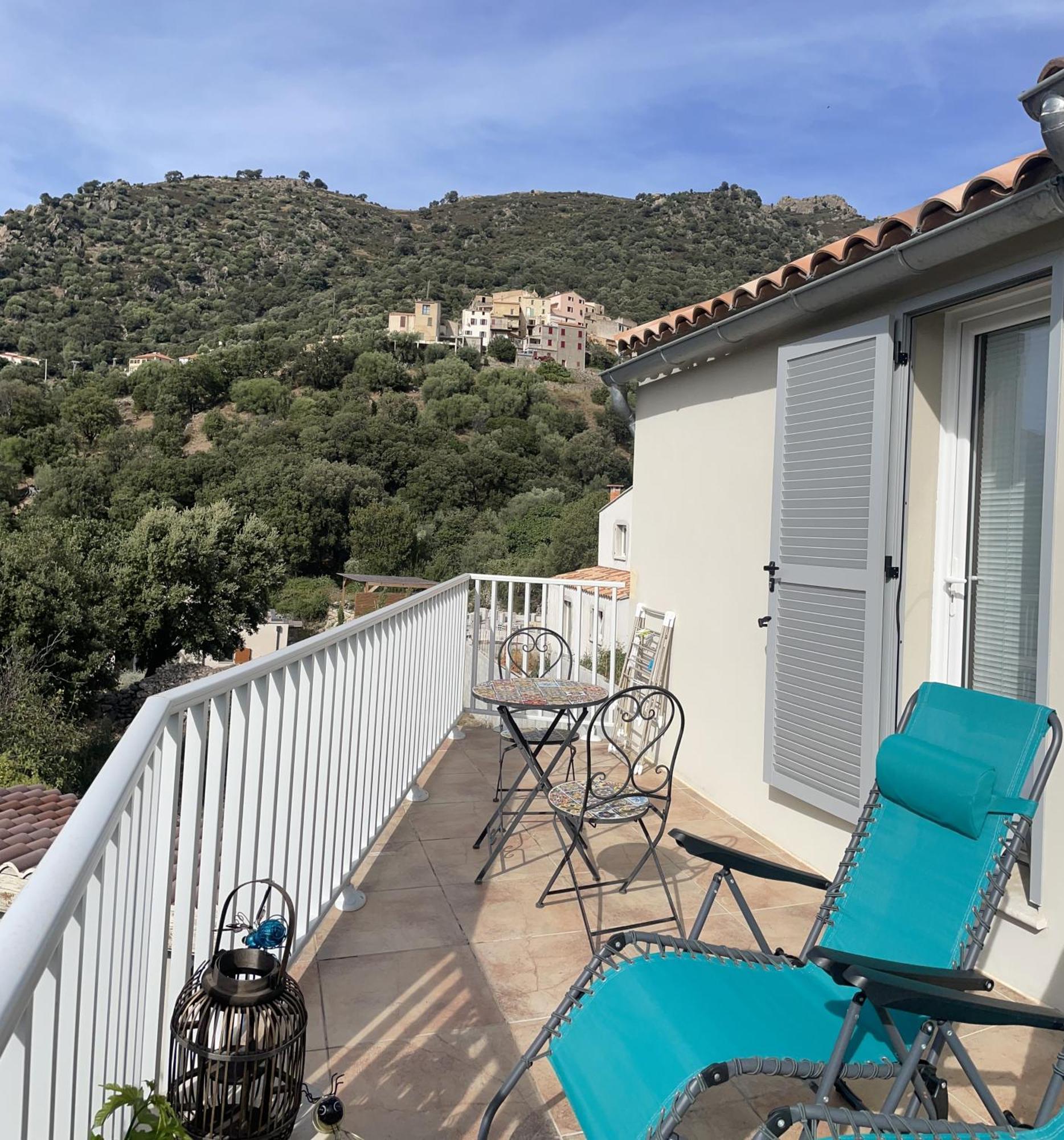 Casa Basgiu, Chambres Avec Balcon Et Table D'Hotes Zilia Exterior foto